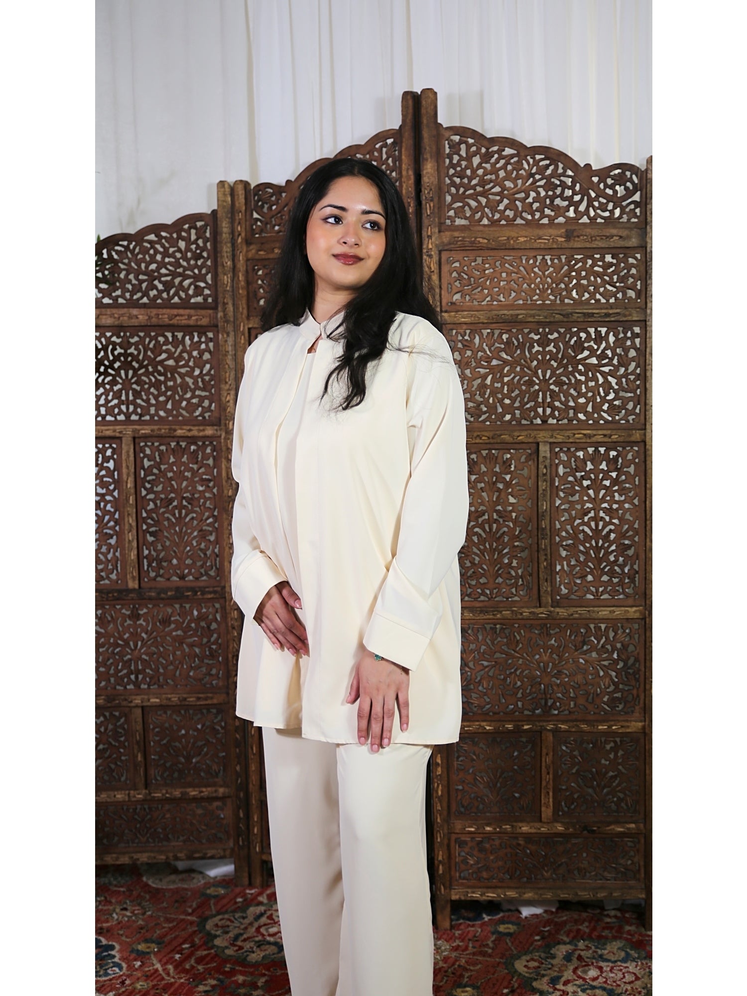 Aisha Timeless Set - Cream